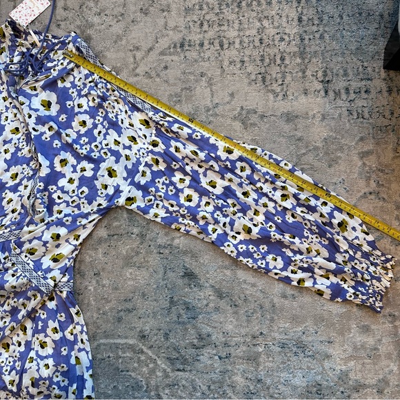 Free People White Blue Love Letter Tunic Bohemian Floral Size Medium - Picture 12 of 15